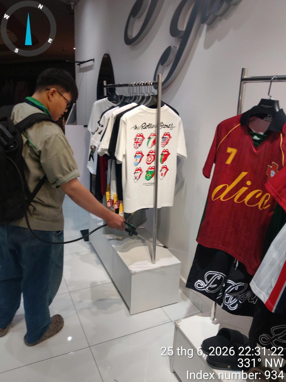 Treating display units and hanging rails in a retail unit